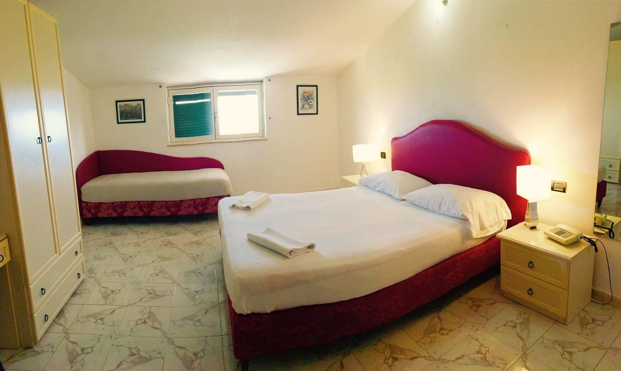 Hotel Villa Pirotta Sannicandro di Bari Dış mekan fotoğraf